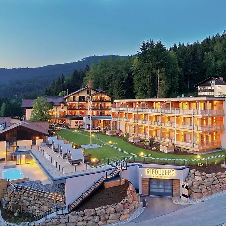 Wellnesshotel Riedlberg 4*