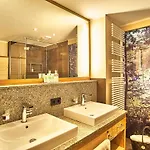 Wellnesshotel Riedlberg 4*