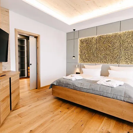 ホテル Wellnesshotel Riedlberg 4*