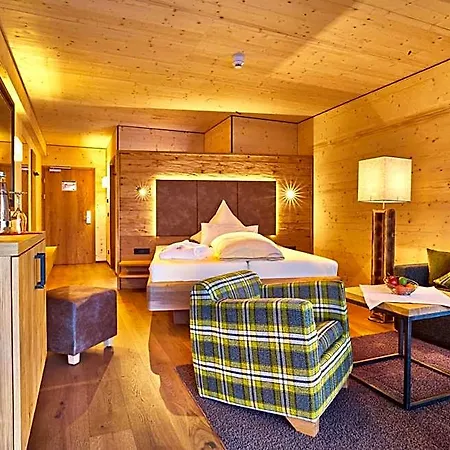 ホテル Wellnesshotel Riedlberg 4*